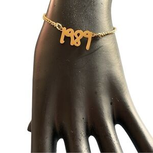 Taylor Swift 1989 Album Gold Tone Bracelet NEW